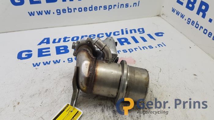 Usagé Refroidisseur RGE Volkswagen Passat (3G2) 1.6 TDI 16V Prix € 75,00 Règlement à la marge proposé par Autorec. Gebr. Prins b.v.