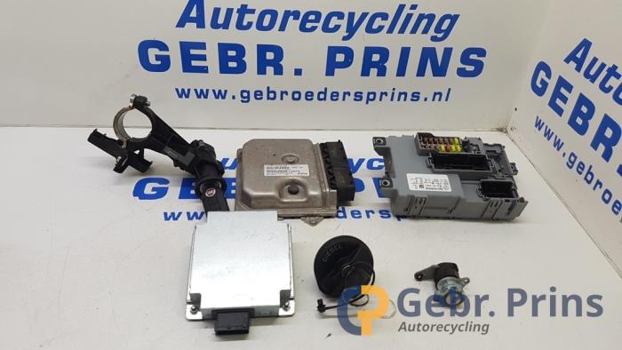 Used Ignition lock + computer Fiat Grande Punto (199) 1.3 JTD Multijet 16V 85 Actual Price € 125,00 Margin scheme offered by Autorec. Gebr. Prins b.v.