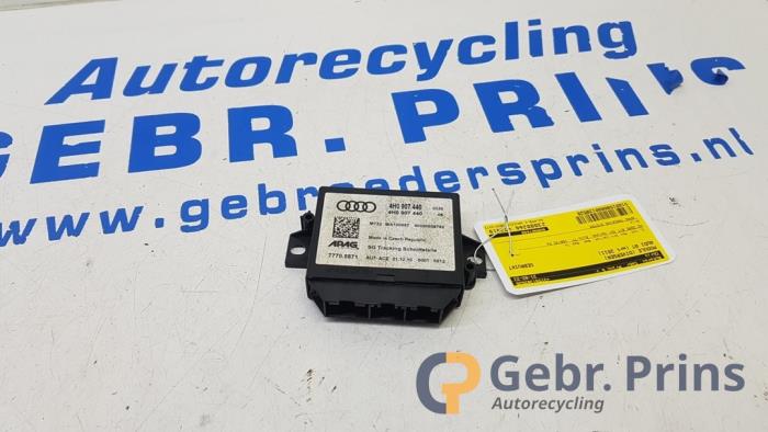 Używane Modul (rózne) Audi A7 Sportback (4GA/4GF) 3.0 V6 24V TFSI Quattro Cena € 40,00 Procedura marży oferowane przez Autorec. Gebr. Prins b.v.
