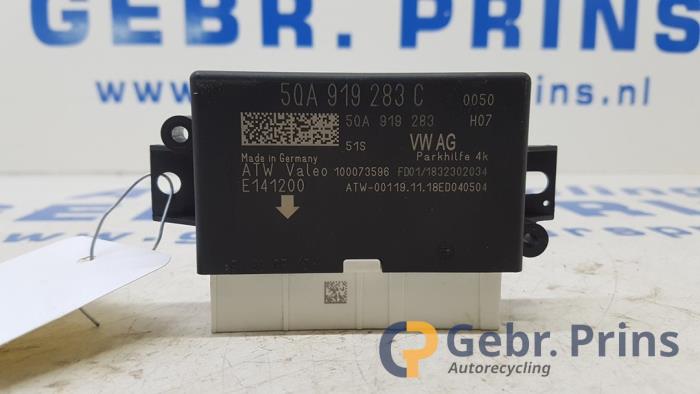 Usados Módulo PDC Audi Q2 (GAB/GAG) 1.0 30 TFSI 12V Precio € 50,00 Norma de margen ofrecido por Autorec. Gebr. Prins b.v.