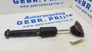Used Rear shock absorber, left BMW 3 serie Touring (F31) 320d 2.0 16V Price € 30,00 Margin scheme offered by Autorec. Gebr. Prins b.v.