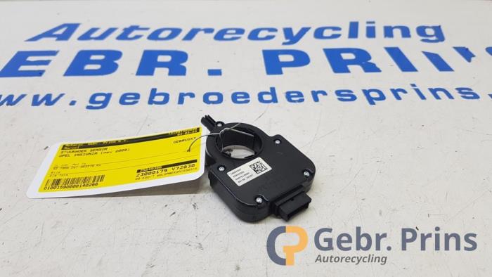 Begagnade Styrvinkelsensor Opel Insignia Sports Tourer 2.0 CDTI 16V 130 ecoFLEX Pris € 35,00 Marginaltabell erbjuds av Autorec. Gebr. Prins b.v.
