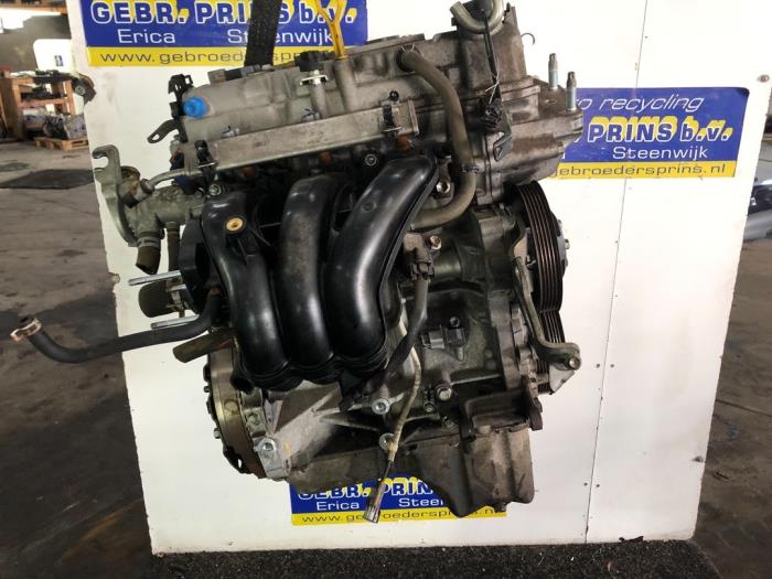 Engine from a Nissan Pixo (D31S) 1.0 12V 2013