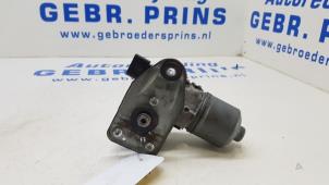 Used Front wiper motor Opel Combo 1.3 CDTI 16V Price € 30,00 Margin scheme offered by Autorec. Gebr. Prins b.v.
