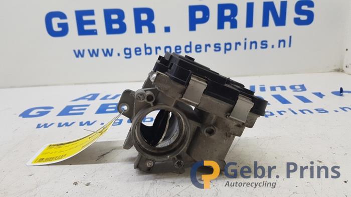 Gebrauchte Drosselklappengehäuse Opel Combo 1.3 CDTI 16V Preis € 35,00 Margenregelung angeboten von Autorec. Gebr. Prins b.v.