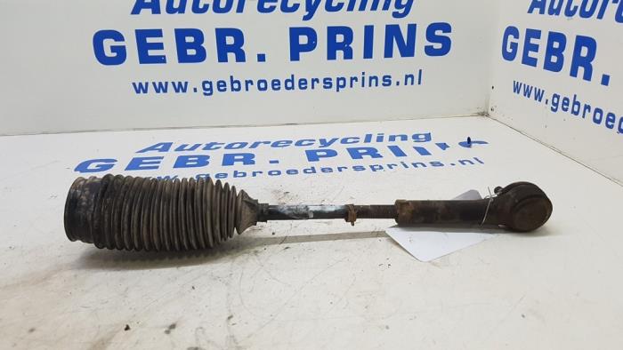 Tie rod, left from a Opel Combo 1.3 CDTI 16V 2018