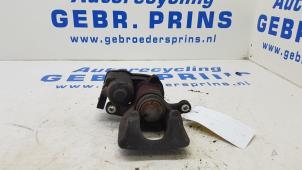 Used Rear brake calliper, right Nissan Qashqai (J11) 1.2 DIG-T 16V Price € 50,00 Margin scheme offered by Autorec. Gebr. Prins b.v.