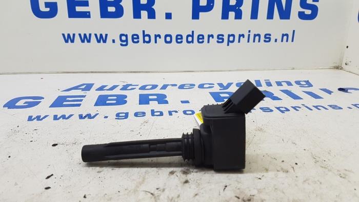 Pen ignition coil from a Volkswagen Golf VII (AUA) 1.0 TSI 12V BlueMotion 2016