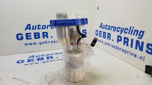 Usagé Pompe d'injection Citroen C1 1.0 12V VVT-i Prix € 50,00 Règlement à la marge proposé par Autorec. Gebr. Prins b.v.