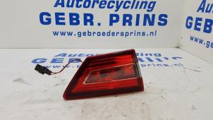 Used Taillight, left Renault Clio IV (5R) 0.9 Energy TCE 90 12V Price € 27,50 Margin scheme offered by Autorec. Gebr. Prins b.v.
