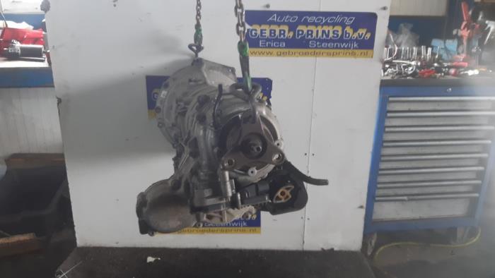 Gearbox from a BMW 5 serie Touring (F11) 530d xDrive 24V Blue Performance 2013