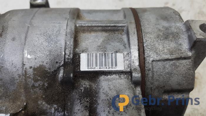 Gebrauchte Klimapumpe Mercedes A (W176) 1.6 A-180 16V Preis € 125,00 Margenregelung angeboten von Autorec. Gebr. Prins b.v.
