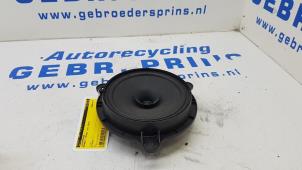 Used Speaker Renault Twingo III (AH) 1.0 SCe 70 12V Price € 15,00 Margin scheme offered by Autorec. Gebr. Prins b.v.
