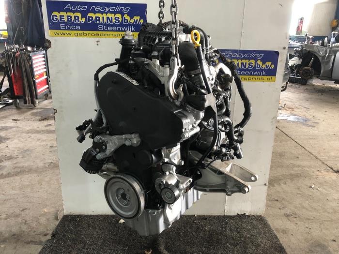Motor de un Volkswagen Transporter T6 2.0 TDI 150 2023
