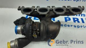 Turbo van een BMW 3 serie (F30) 330e 2016