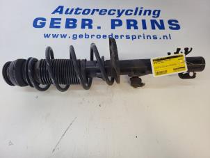 Used Front shock absorber rod, right Volkswagen Up! (121) 1.0 12V 60 Price € 50,00 Margin scheme offered by Autorec. Gebr. Prins b.v.