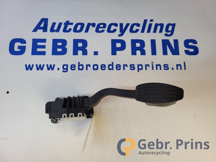 Używane Pedal gazu Fiat 500 (312) 1.2 Cena € 20,00 Procedura marży oferowane przez Autorec. Gebr. Prins b.v.