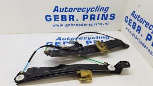 Used Window mechanism 4-door, front right BMW 5 serie Touring (F11) 535d xDrive 24V Price € 40,00 Margin scheme offered by Autorec. Gebr. Prins b.v.
