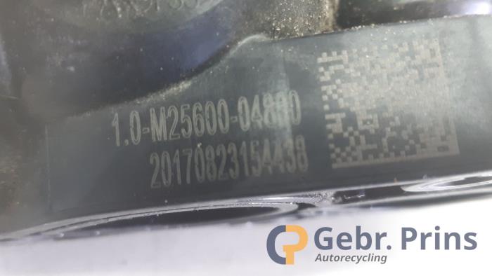 Usagé Boîtier thermostat Hyundai i10 (B5) 1.0 12V Prix € 40,00 Règlement à la marge proposé par Autorec. Gebr. Prins b.v.