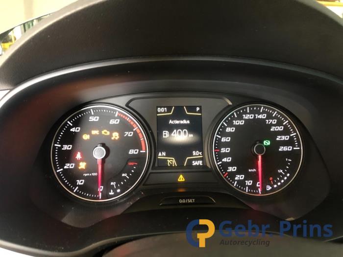 Used Ignition lock + computer Seat Leon ST (5FF) 1.0 TSI 12V Price € 175,00 Margin scheme offered by Autorec. Gebr. Prins b.v.
