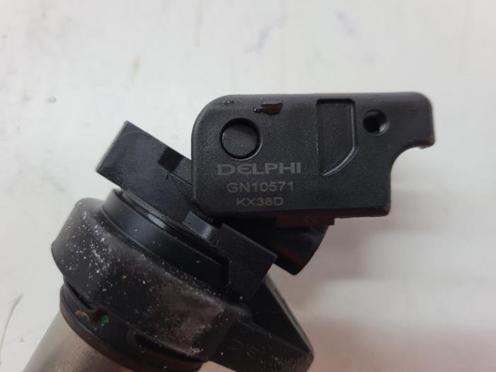 Pen ignition coil from a BMW 3 serie (E90) 320i 16V 2006