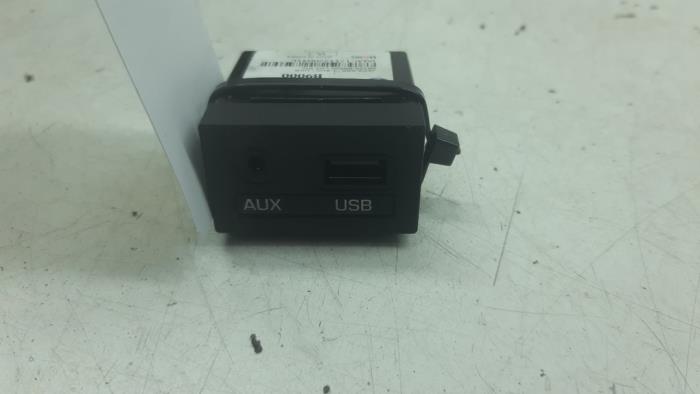 Connexion USB d'un Hyundai i10 (B5) 1.0 12V 2018