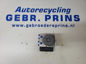 Used ABS pump Opel Corsa E 1.4 16V Price € 75,00 Margin scheme offered by Autorec. Gebr. Prins b.v.