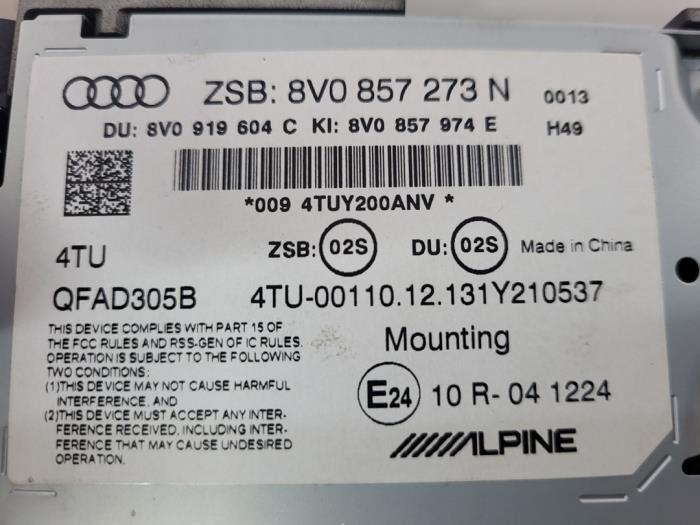 Pantalla de navegación Audi A3 Sportback 1.4 TFSI 16V - 8V0857974E