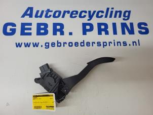 Used Accelerator pedal Audi A3 Sportback (8VA/8VF) 1.4 TFSI 16V Price € 35,00 Margin scheme offered by Autorec. Gebr. Prins b.v.