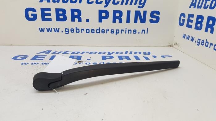 Rear wiper arm from a BMW 5 serie Touring (F11) 530d xDrive 24V Blue Performance 2013