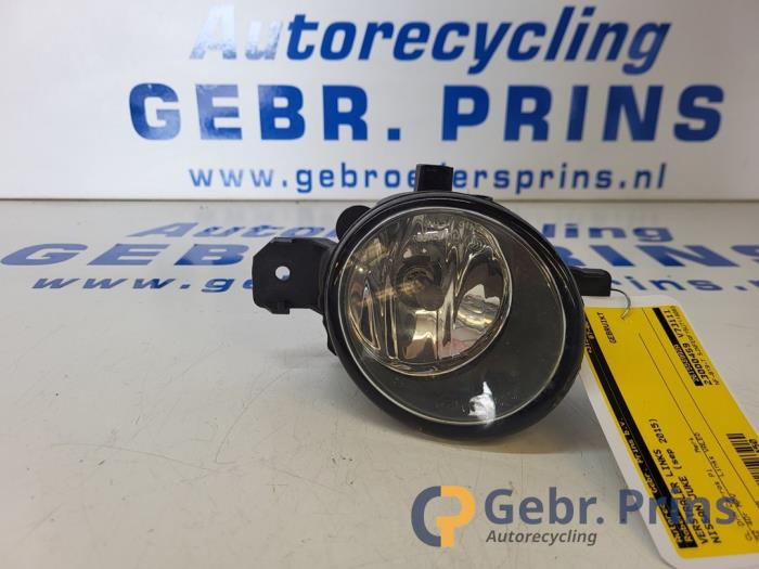 Używane Halogen lewy Nissan Juke (F15) 1.2 DIG-T 16V Cena € 20,00 Procedura marży oferowane przez Autorec. Gebr. Prins b.v.