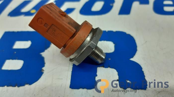 Begagnade Bränsletrycksregulator Skoda Fabia II Combi 1.2 TSI Pris € 25,00 Marginaltabell erbjuds av Autorec. Gebr. Prins b.v.