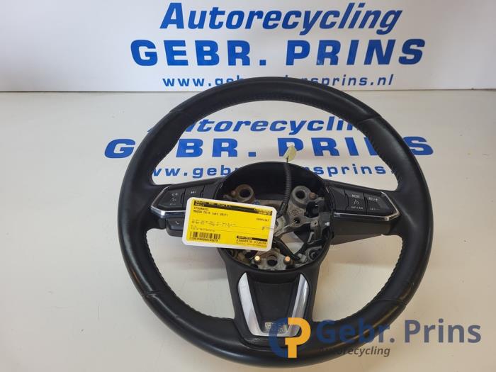 Używane Kierownica Mazda CX-5 II (KF) 2.0 SkyActiv-G 165 16V 2WD Cena € 100,00 Procedura marży oferowane przez Autorec. Gebr. Prins b.v.