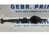 Front drive shaft, left from a Renault Grand Scénic IV (RFAR), 2016 / 2023 1.3 TCE 140 16V, MPV, Petrol, 1.332cc, 103kW (140pk), FWD, H5H450; H5HA4; H5H470; H5HB4; H5H490; H5HE4, 2018-01 / 2023-03, F2NB 2020
