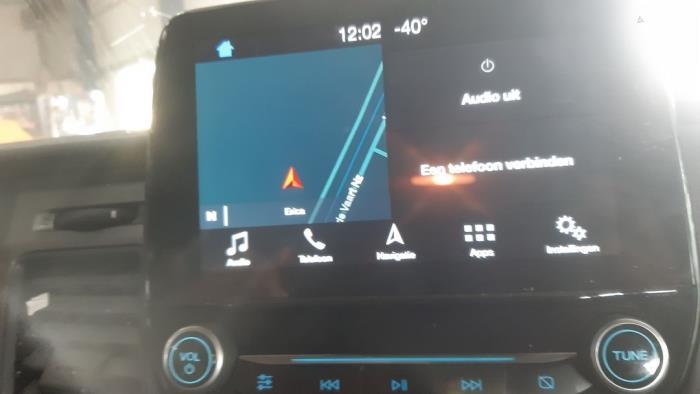 Navigation Display van een Ford Transit Custom 2.0 TDCi 16V Eco Blue 130 2019