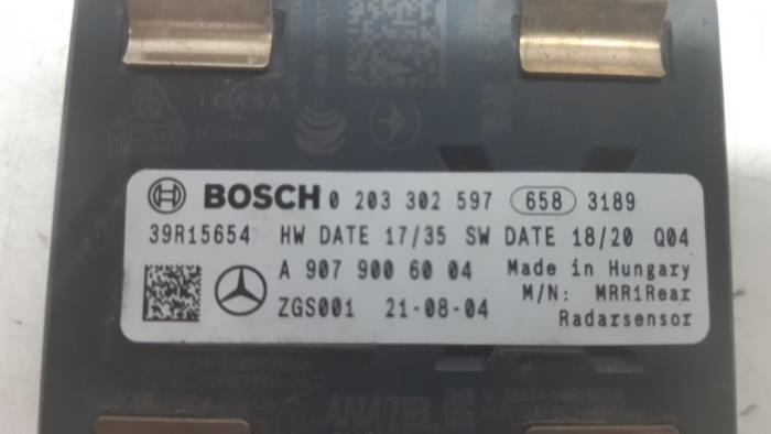 Czujnik aktywnego tempomatu (zdalny) z Mercedes-Benz Sprinter 3,5t (907.6/910.6) 314 CDI 2.1 D FWD 2021
