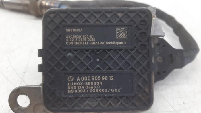 Sensor Nox de un Mercedes-Benz Sprinter 3,5t (907.6/910.6) 314 CDI 2.1 D FWD 2021