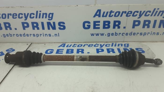 Front drive shaft, right from a Citroën C3 (FC/FL/FT) 1.6 16V 2008