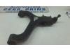SsangYong Rexton W 2.2 RX 220 E-XDI 16V 2WD Front wishbone, right