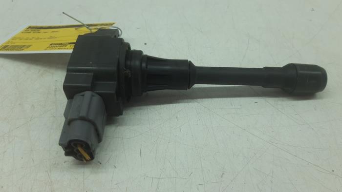 Pen ignition coil from a Nissan Micra (K13) 1.2 12V 2015