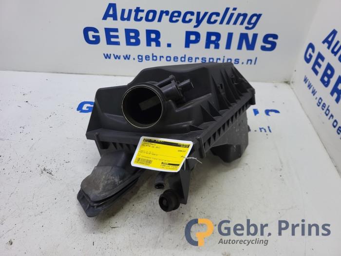 Gebrauchte Luftfiltergehäuse Opel Astra J Sports Tourer (PD8/PE8/PF8) 1.4 Turbo 16V Preis € 35,00 Margenregelung angeboten von Autorec. Gebr. Prins b.v.