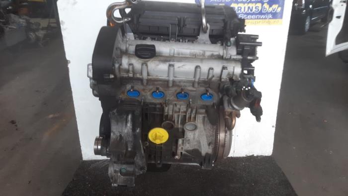 Motor from a Volkswagen Polo III (6N2) 1.4 16V 75 2000