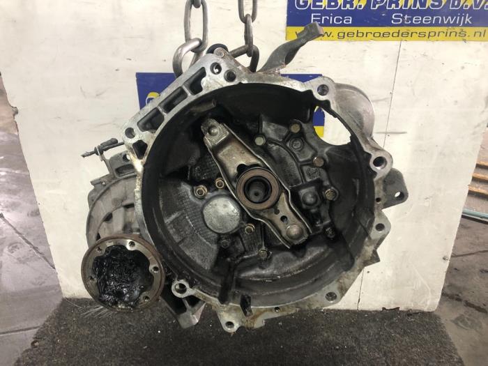 Gearbox from a Audi A3 Sportback (8PA) 2.0 FSI 16V 2005