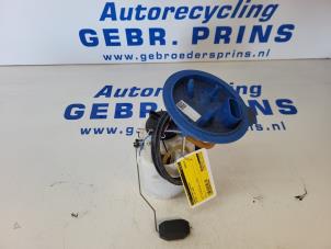 Used Electric fuel pump Volkswagen Polo VI (AW1) 1.0 TSI 12V Price € 50,00 Margin scheme offered by Autorec. Gebr. Prins b.v.