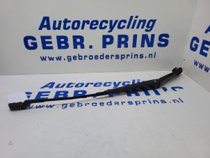 Used Front wiper arm Cupra Born 58 Price € 20,00 Margin scheme offered by Autorec. Gebr. Prins b.v.