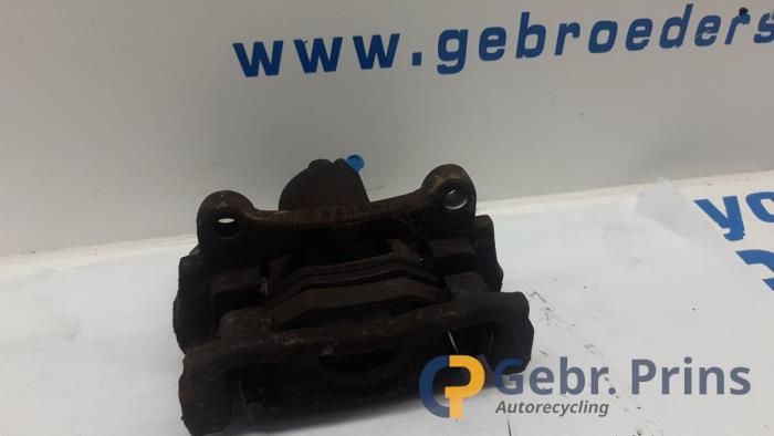 Gebrauchte Bremszange links hinten Mercedes Viano (639) 3.0 CDI V6 24V Preis € 30,00 Margenregelung angeboten von Autorec. Gebr. Prins b.v.
