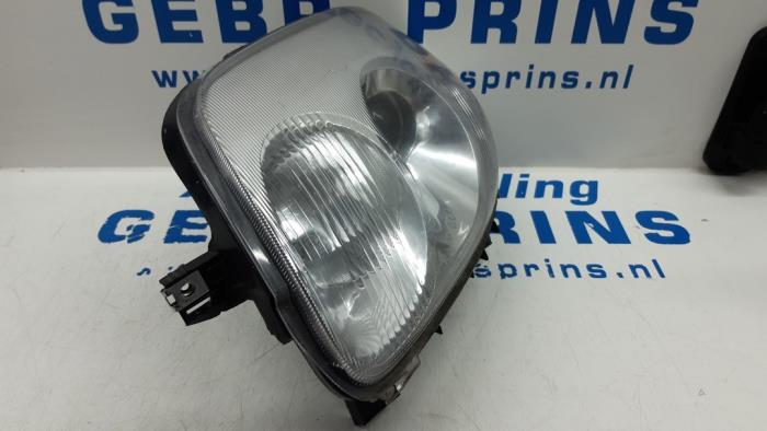 Headlight, left from a Renault Clio II (BB/CB) 1.4 2000