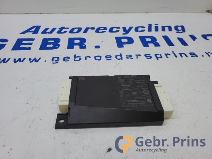 Używane Modul keyless vehicle Mercedes A (177.0) 1.3 A-200 Turbo 16V Cena € 150,00 Procedura marży oferowane przez Autorec. Gebr. Prins b.v.