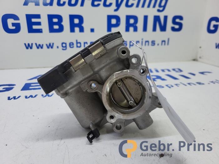 Usagé Boîtier accélérateur Mercedes A (177.0) 1.3 A-200 Turbo 16V Prix € 50,00 Règlement à la marge proposé par Autorec. Gebr. Prins b.v.