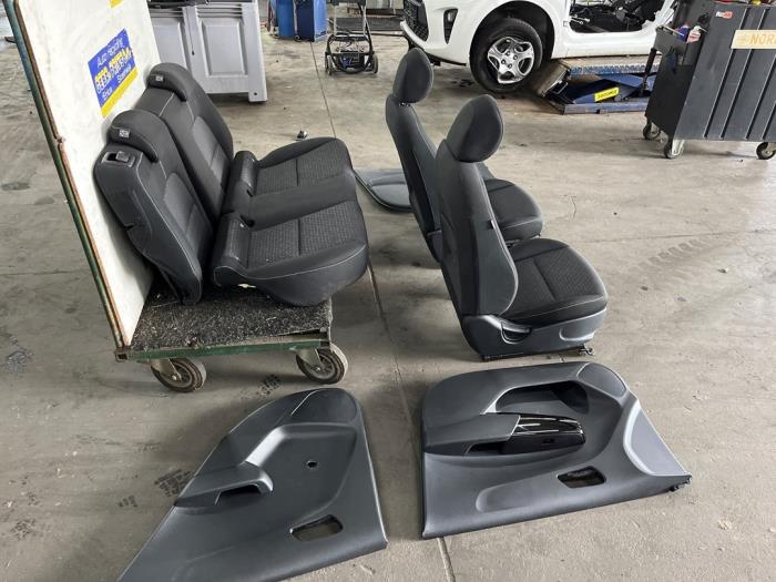 Set of upholstery (complete) from a Kia Picanto (JA) 1.0 DPi 12V 2022